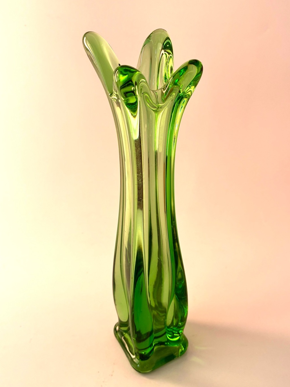Vintage Mid Century Modern Green Swung Art Glass Bud Vase